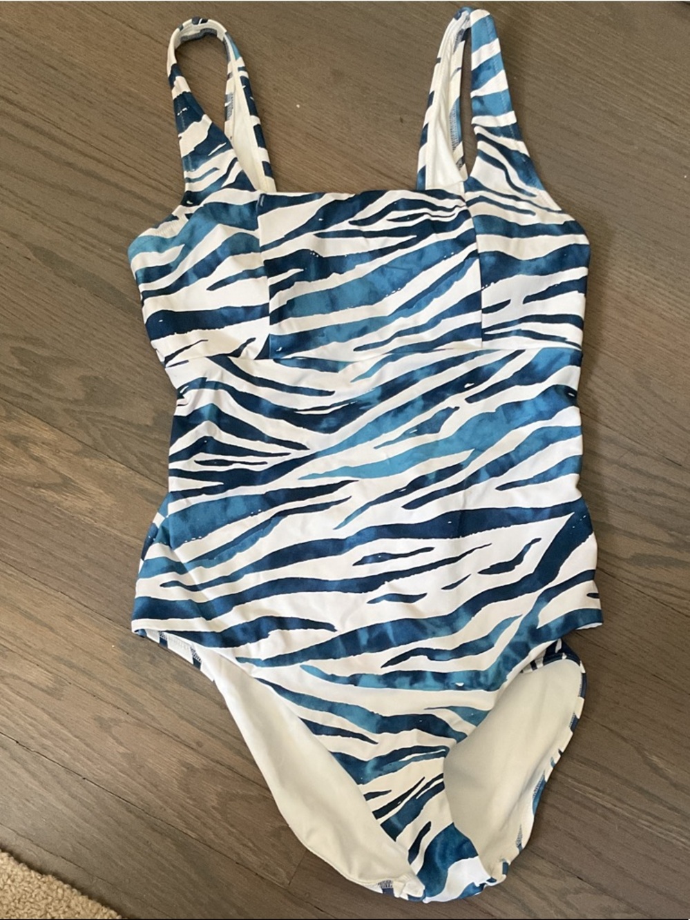 Tommy Bahama NWOT